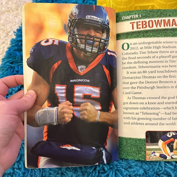 ⛱️2/$5⛱️ Sale! COPY - Tim Tebow, Always a hero, 2012 - Picture 6 of 8
